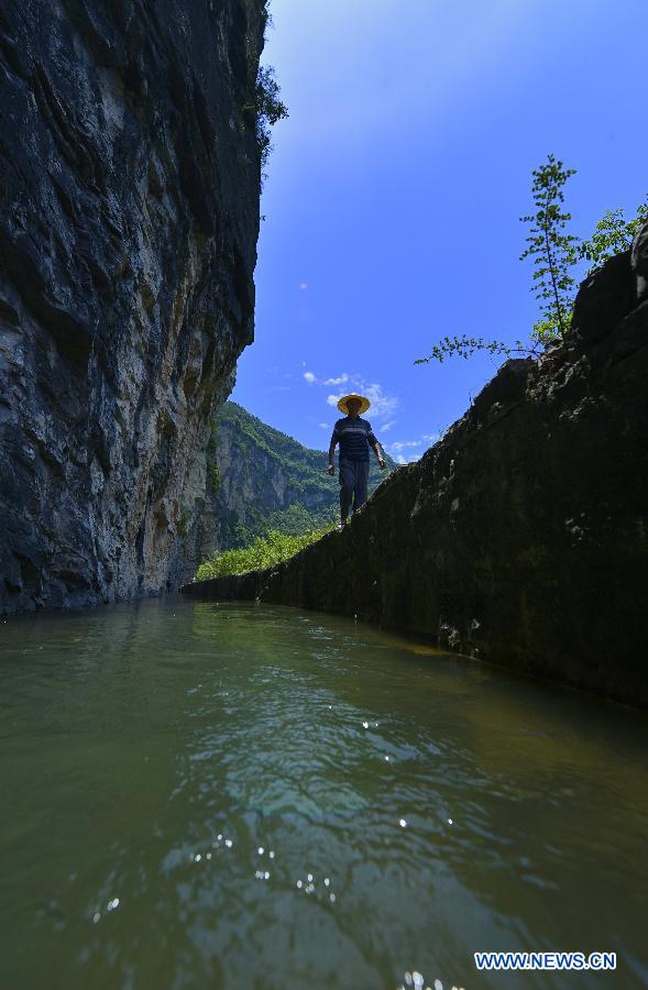 #CHINA-HUBEI-ENSHI-ARTIFICIAL AQUEDUCT CANAL (CN)