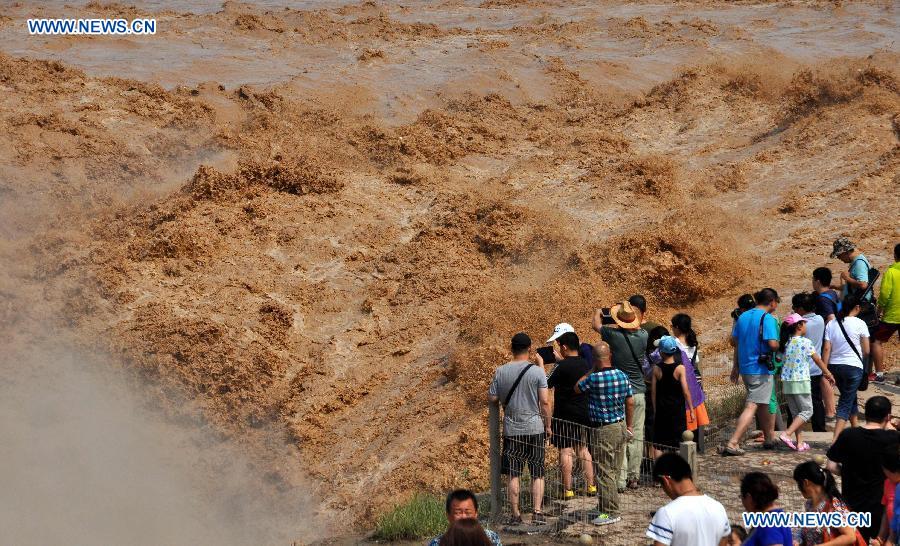 #CHINA-SHANXI-LINFEN-HUKOU WATERFALL (CN)