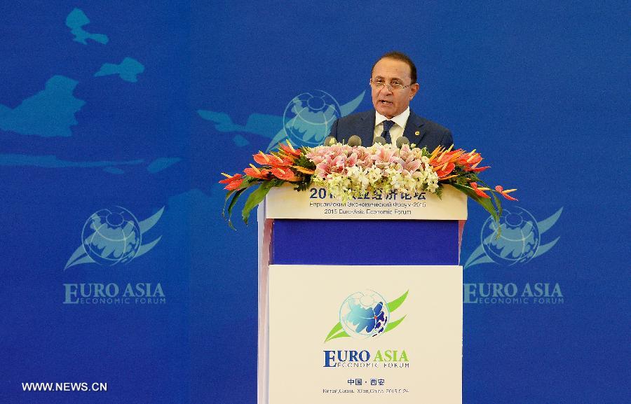 Armenian Prime Minister Hovik Abrahamyan addresses the opening ceremony of 2015 Euro-Asia Economic Forum in Xi'an, capital of northwest China's Shaanxi Province, Sept. 24, 2015. 