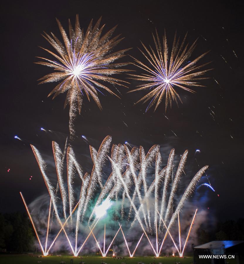 LITHUANIA-VILNIUS-FIREWORKS