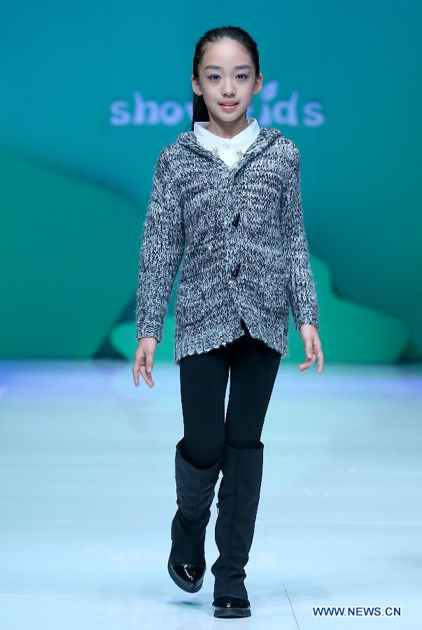 CHINA-BEIJING-FASHION WEEK(CN)