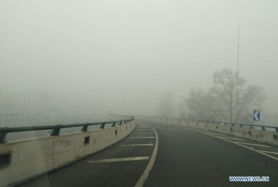 CHINA-HARBIN-SMOG (CN)