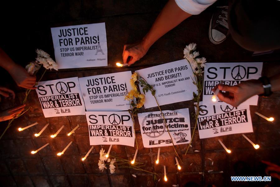 PHILIPPINES-QUEZON CITY-PARIS ATTACKS-MOURNINGS 