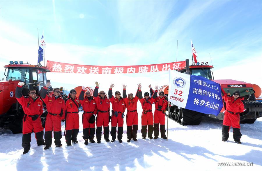 Two Chinese Antarctic expedition inland teams, including a total of 38 researchers, set off for Antarctic inland on Tuesday