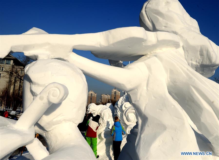 Photo taken on Jan. 7, 2016 shows a second-prize winning snow sculpture of the 8th International Snow Sculpture Contest for College Students in Harbin, capital of northeast China's Heilongjiang Province.