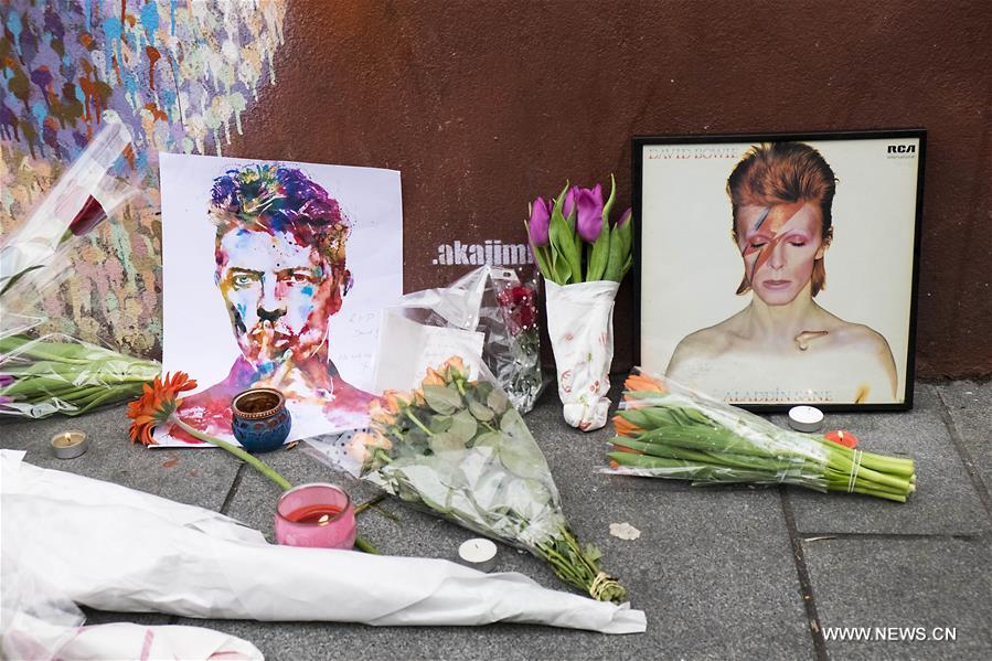 BRITAIN-BRIXTON-DAVID BOWIE-TRIBUTES