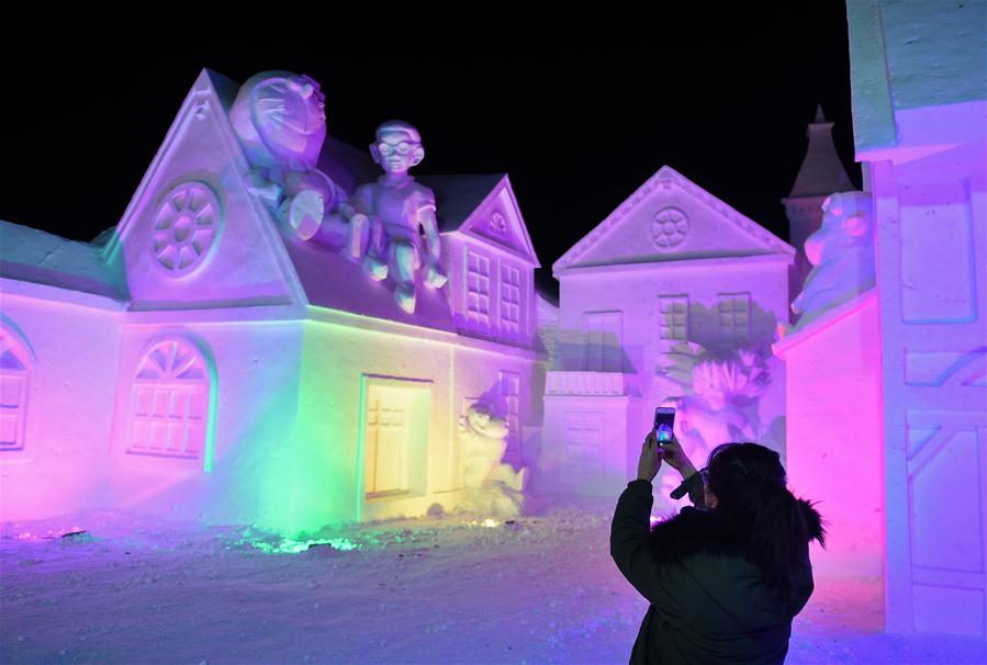 CHINA-JILIN-CHANGBAI MOUNTAIN-SNOW SCULPTURE (CN)