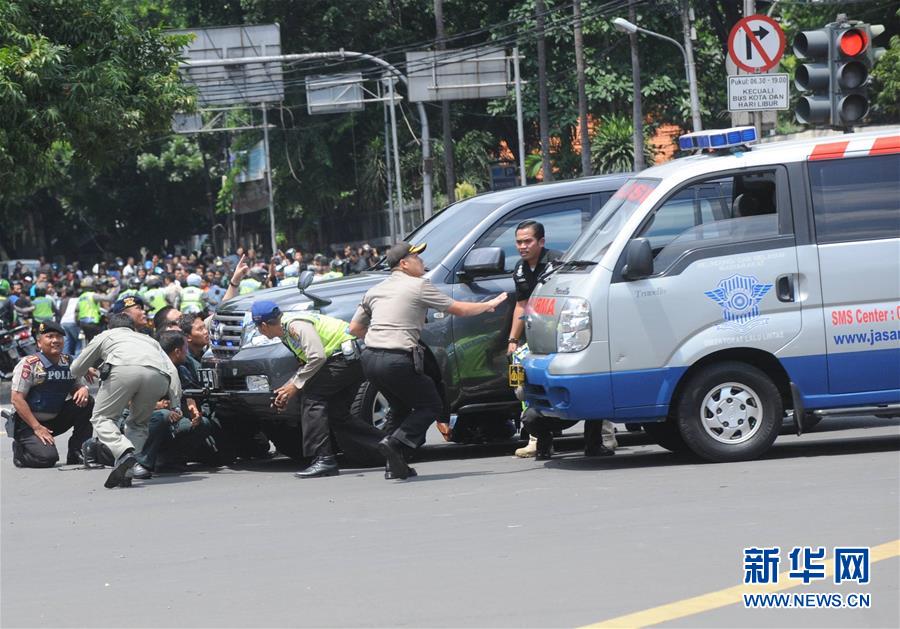 印尼警方表示,极端组织"伊斯兰国"策划了袭击事件.