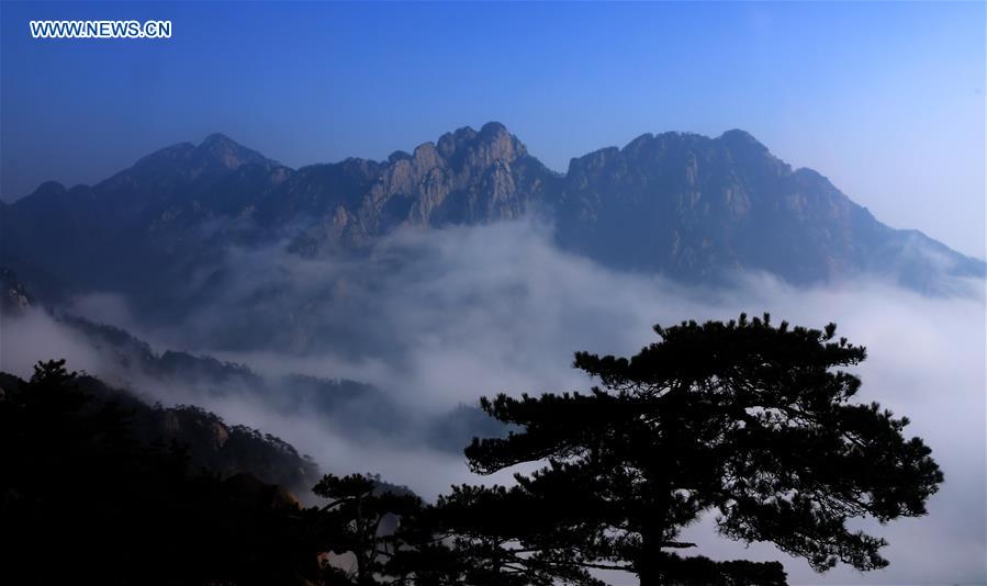 #CHINA-HUANGSHAN-SCENERY(CN)