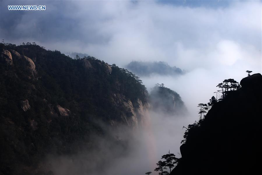 #CHINA-HUANGSHAN-SCENERY(CN)