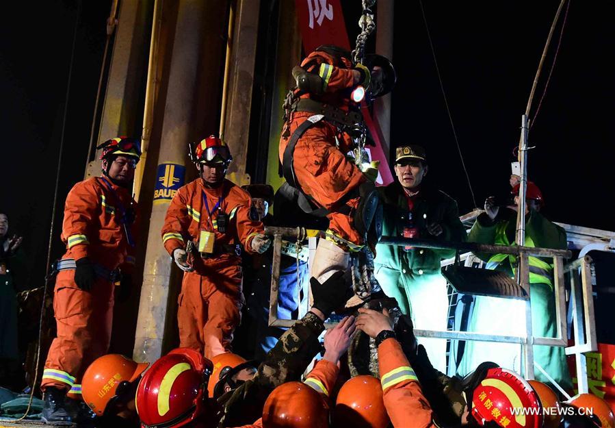 CHINA-SHANDONG-PINGYI-MINERS-RESCUE (CN)