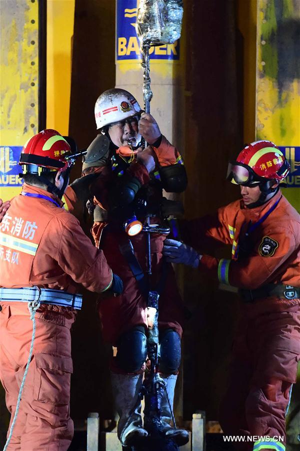 CHINA-SHANDONG-PINGYI-MINERS-RESCUE (CN)