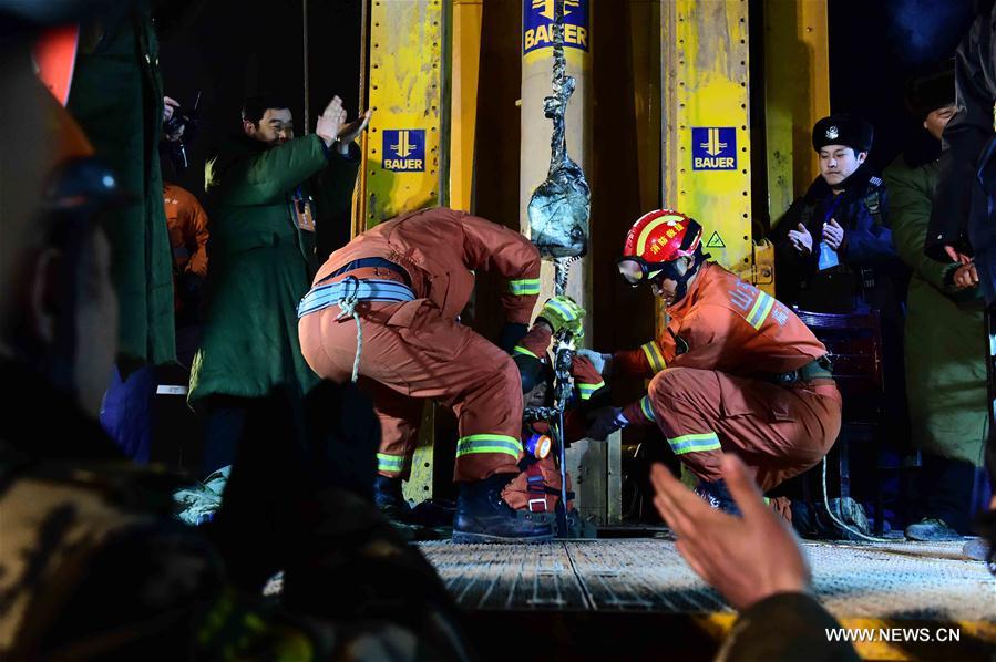 CHINA-SHANDONG-PINGYI-MINERS-RESCUE (CN)