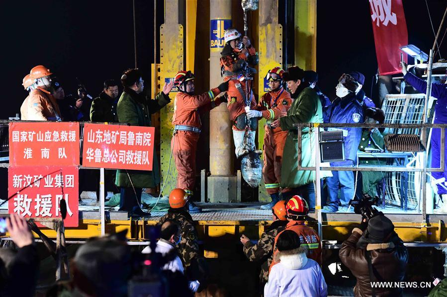 CHINA-SHANDONG-PINGYI-MINERS-RESCUE (CN)