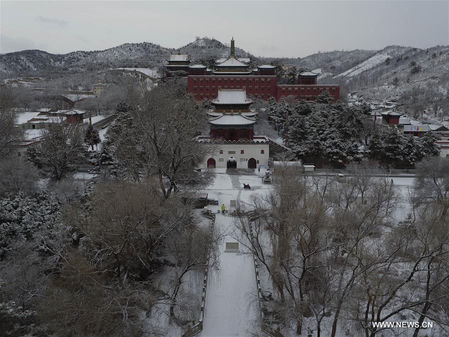 Aerial photo taken on Feb. 13, 2016 shows the snow scenery at the Summer Resort in Chengde, north China's Hebei Province. 