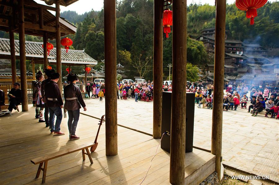 Dong drama, traditional art form of Dong ethnic group, is popular in Dong habitats in Guizhou, Hunan and Guangxi of China