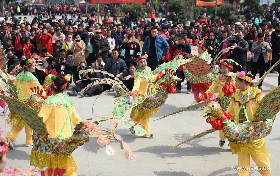 intangible-cultural-heritage-show-held-in-s-china-people-s-daily-online