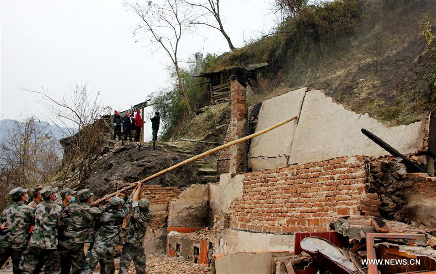 A fire broke out Saturday evening in the village, affecting 120 people and damaging more than 60 houses