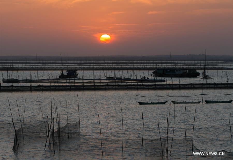 A three-month fish-off season will start in Huai'an City from March 1 in order to improve the ecological environment of rivers and lakes