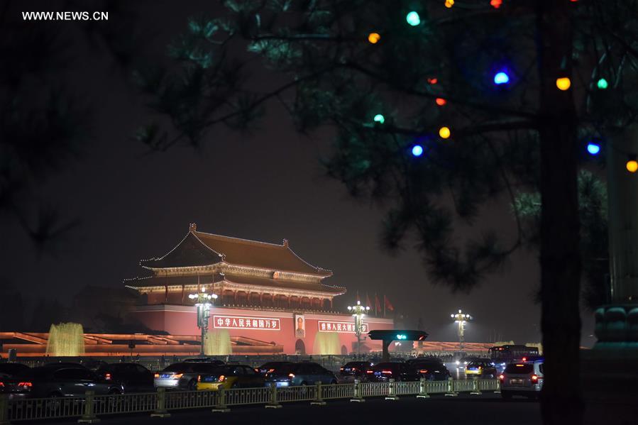 (TWO SESSIONS)CHINA-BEIJING-LANDSCAPE LIGHTING (CN)