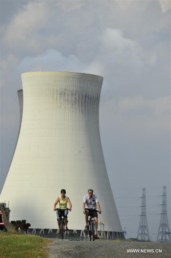 Staff not essential of nuclear plants in Doel and Tihange of Belgium have been sent home by the request of Belgian government as a precautionary measure after the terror threat level across the country was increased to the maximum level 4 on Tuesday morning