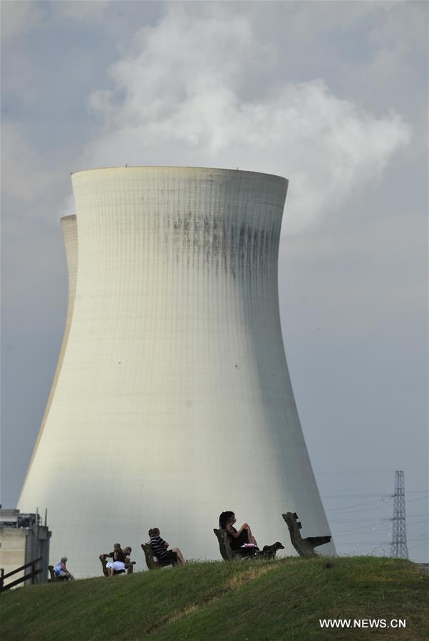 Staff not essential of nuclear plants in Doel and Tihange of Belgium have been sent home by the request of Belgian government as a precautionary measure after the terror threat level across the country was increased to the maximum level 4 on Tuesday morning