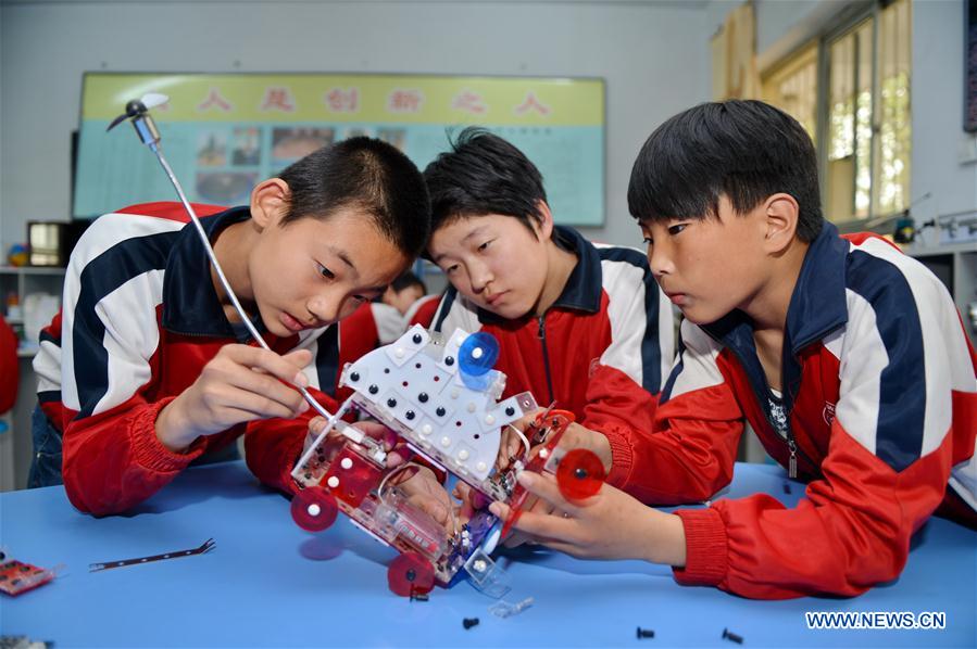 CHINA-HEBEI-EDUCATION-ROBOT (CN)