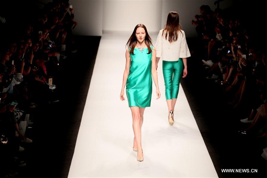 #CHINA-SHANGHAI-FASHION WEEK (CN)