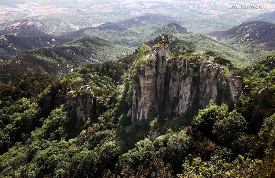 Resultado de imagem para yimeng mountain