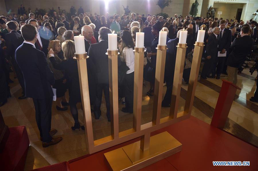 U.S.-WASHINGTON D.C.-CAPITOL HILL-HOLOCAUST-REMEMBRANCE