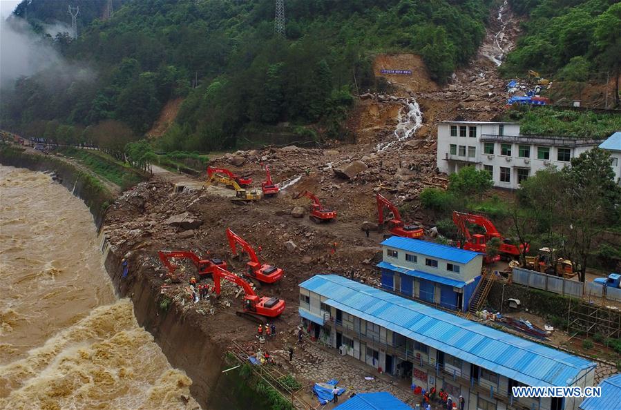 CHINA-FUJIAN-LANDSLIDE-RESCUE (CN)