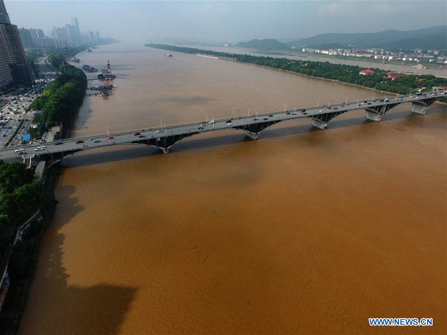 Photo taken on May 10, 2016 shows a flooded square along the Xiangjiang River in Changsha, capital of central China's Hunan Province.