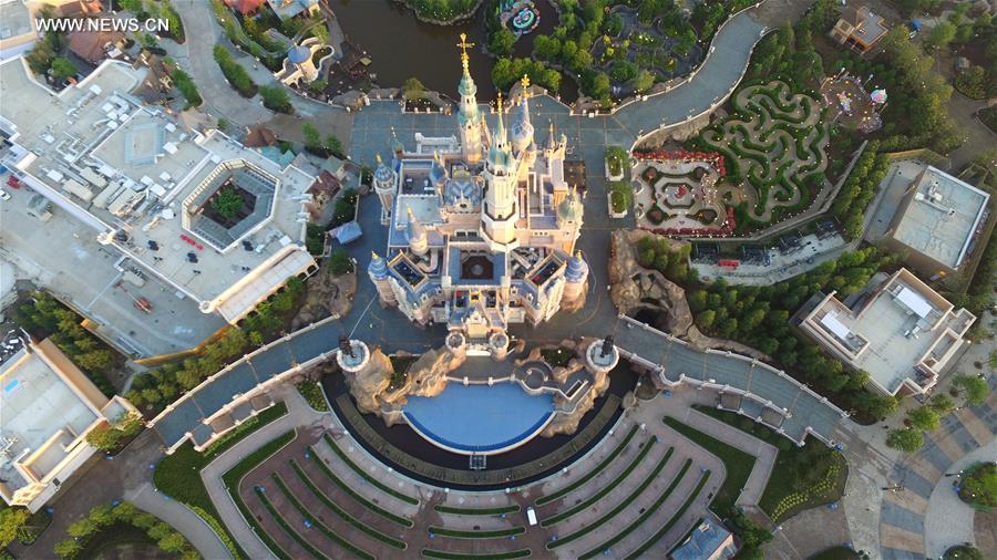 CHINA-SHANGHAI-DISNEYLAND (CN)