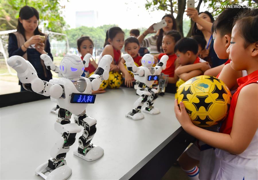 (SP)CHINA-FUZHOU-SCHOOL FOOTBALL (CN)