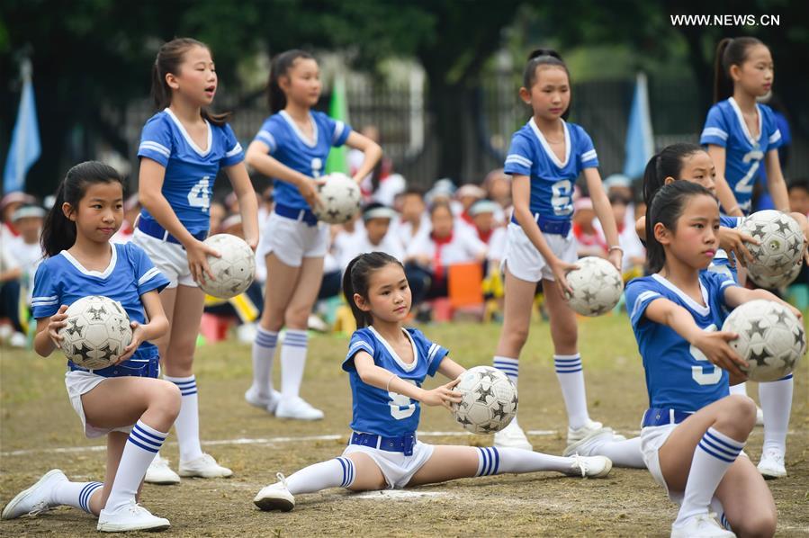 (SP)CHINA-FUZHOU-SCHOOL FOOTBALL (CN)