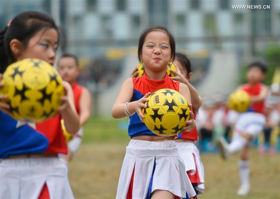 (SP)CHINA-FUZHOU-SCHOOL FOOTBALL (CN)