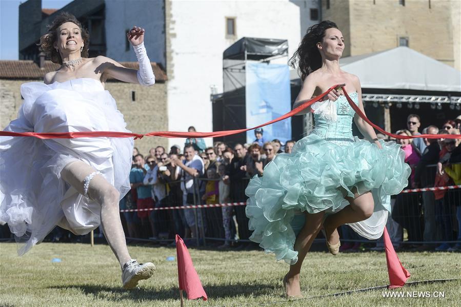 ESTONIA-NARVA-INTERNATIONAL RUNAWAY BRIDE COMPETITION