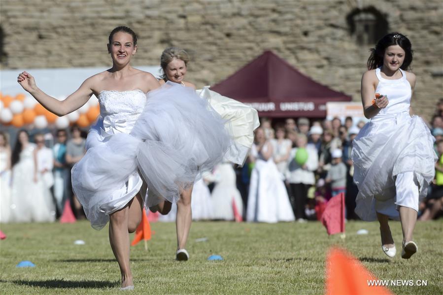 ESTONIA-NARVA-INTERNATIONAL RUNAWAY BRIDE COMPETITION