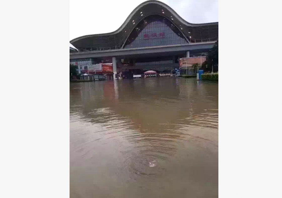 Continuous rainfalls affect millions of people across China