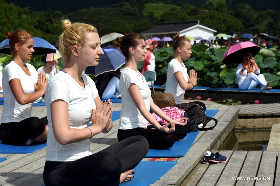 CHINA-FUJIAN-LOTUS-FLOWER (CN)