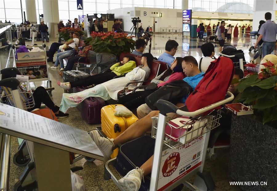 Typhoon Nida gradually turned away from Hong Kong on Tuesday.