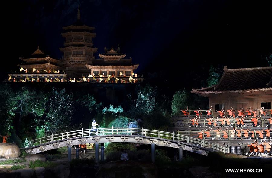 The music ritual was shown on the natural stage of the Songshan Mountain to present a rhythm combined with natural sounds and the 'Zen Music'. 