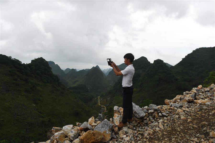 CHINA-GUANGXI-DAHUA-CHICKEN INDUSTRY-POVERTY ALLEVIATION(CN)