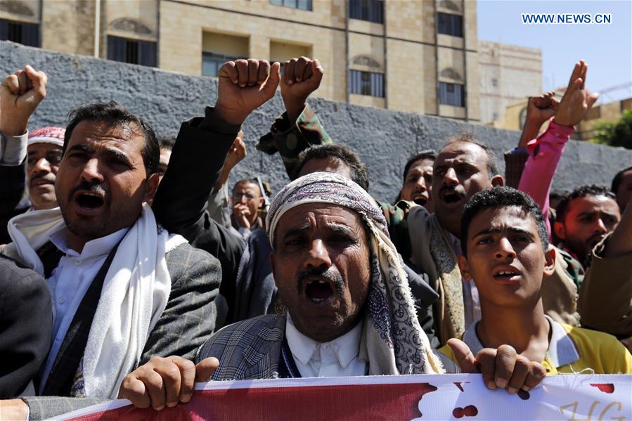 YEMEN-SANAA-AIRSTRIKES-PROTEST