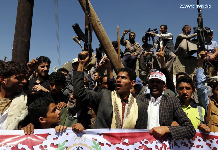 YEMEN-SANAA-AIRSTRIKES-PROTEST