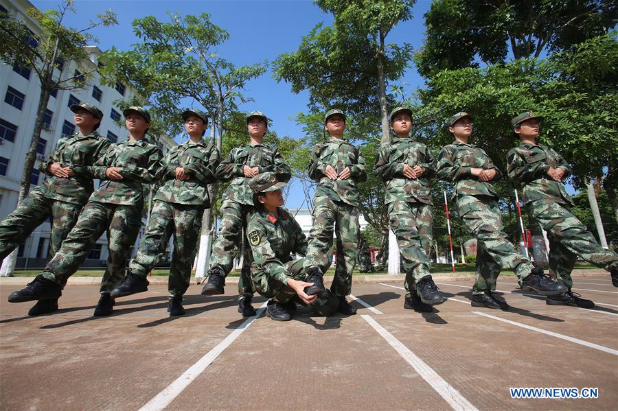 #CHINA-HAIKOU-FEMALE SOLDIERS-TRAINING (CN)