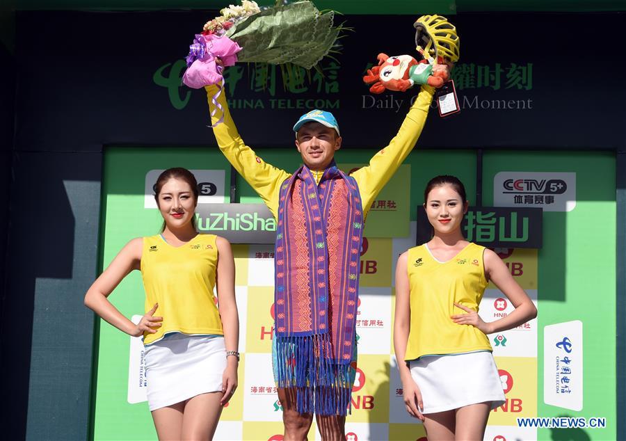 (SP)CHINA-WUZHISHAN-CYCLING-TOUR OF HAINAN