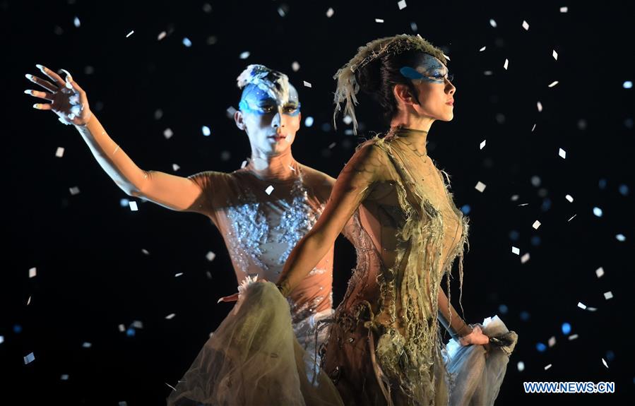 dance drama "peacock of winter" staged in sw china (2)