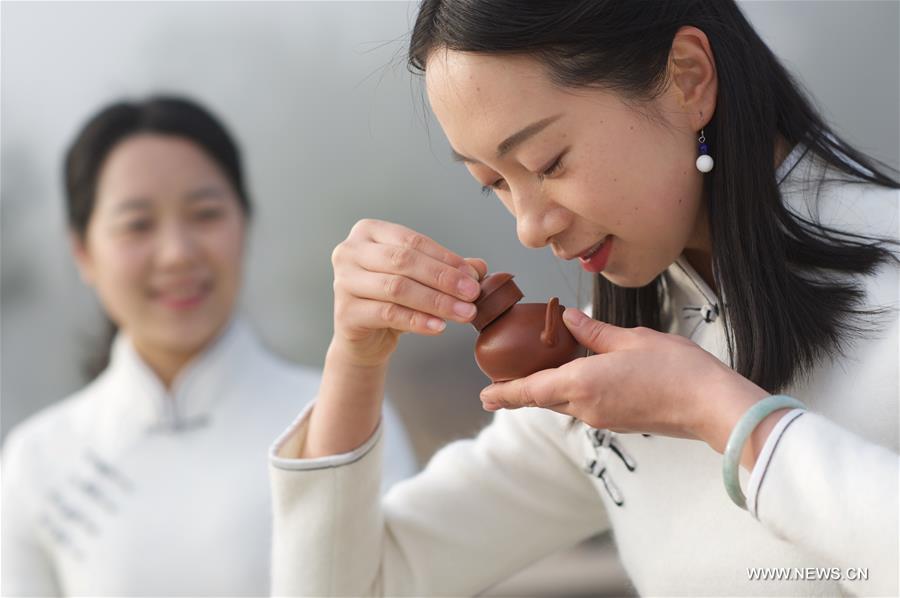 CHINA-FUJIAN-WUYI MOUNTAIN-TEA CEREMONY (CN)