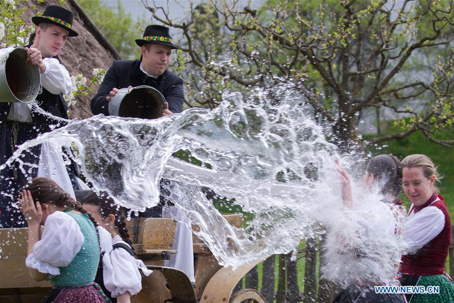 HUNGARY-SZENNA-EASTER-CELEBRATION